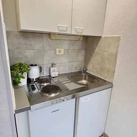 Vela Apartamento Makarska