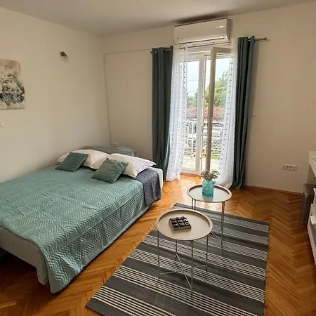 Vela Apartman