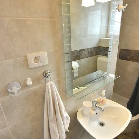 Vela Apartamento Makarska